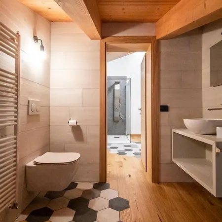 Casa Vacanze Ranuncolo 6 Sùtrio Exterior foto